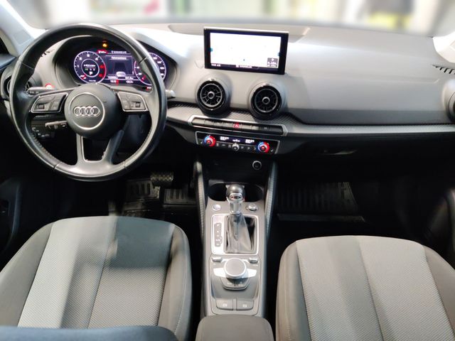 Audi Q2 2.0 TDI design quattro FLA LED Klima Virtual Cockpit Ambient